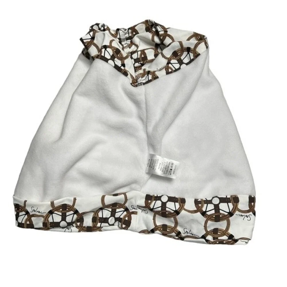 Snowluxe neck warmer. Cozy and chic neckwear for on and off the slopes